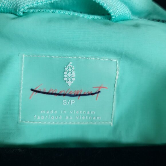 Free People Movement Singing In The Rain Jacket Small Green Hooded Packable NWT - Picture 7 of 14